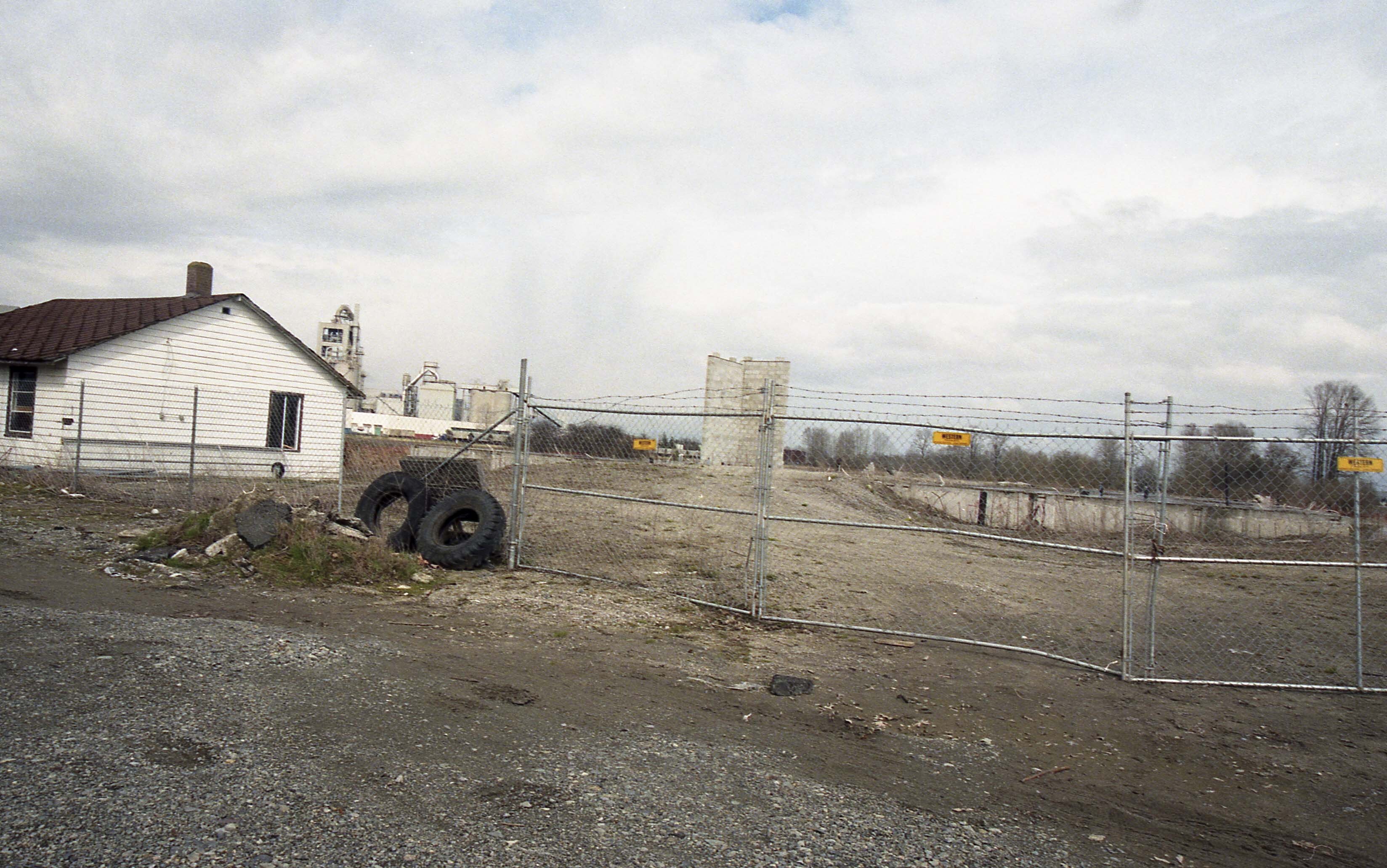 2024_19_16_024-Service File.jpg